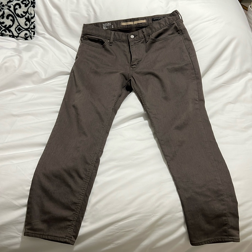 Banana Republic 
Travel Jean